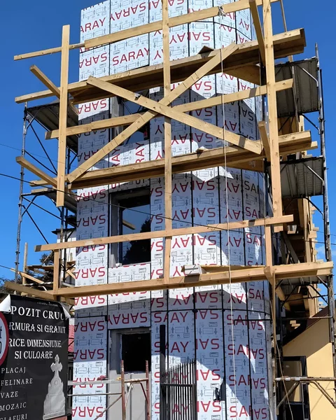 Fatade ventilate si solutii din aluminiu pentru constructii | Alcotek