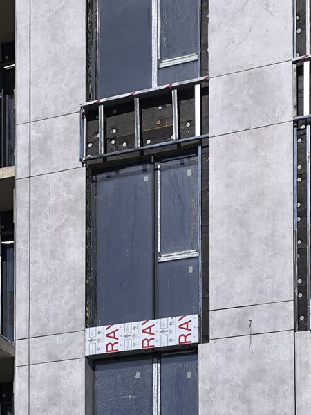 Fatade ventilate si solutii din aluminiu pentru constructii | Alcotek